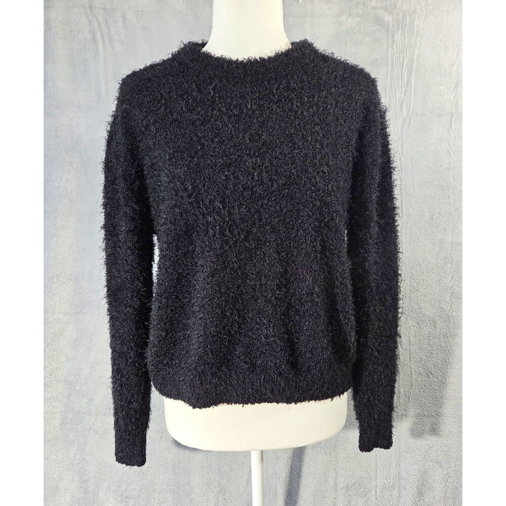 H&M Divided Womens Sweater M Black Fuzzy Crew Neck Pullover Whimsigoth Eyelash